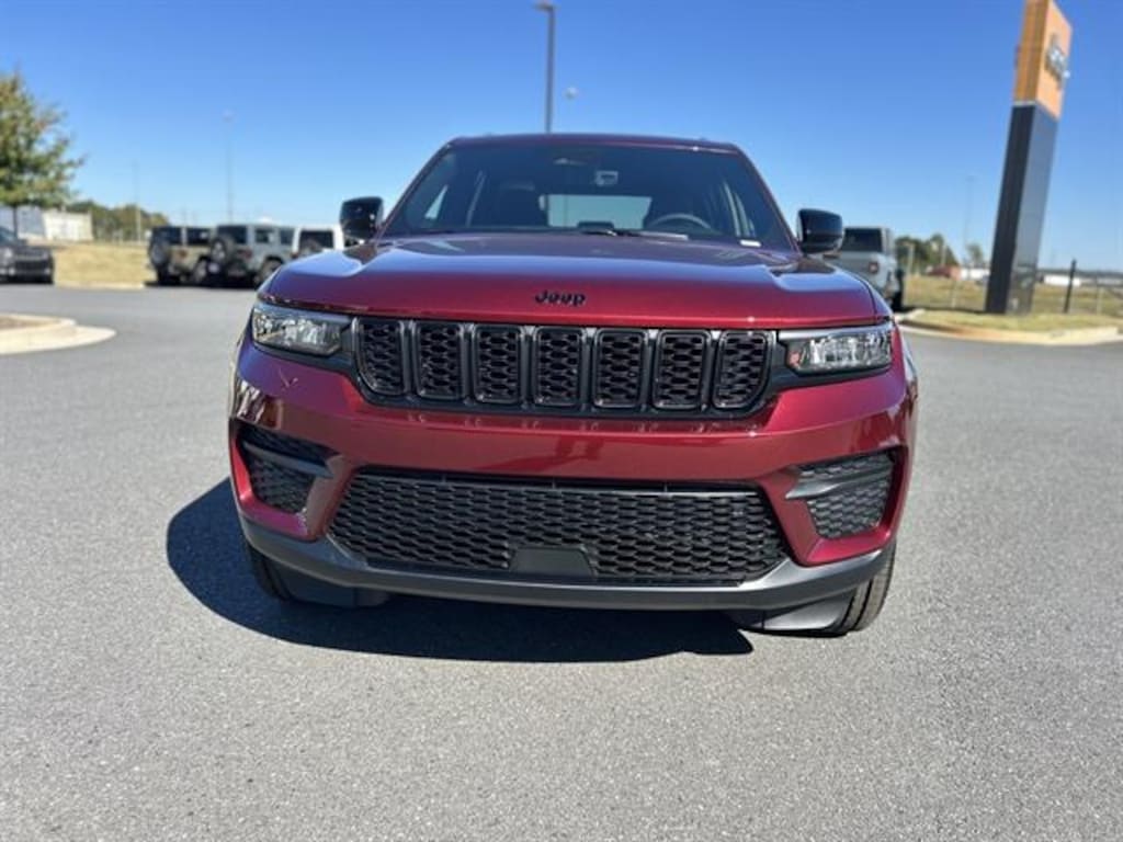 New 2025 Jeep Grand Cherokee ALTITUDE X 4X2 Sport Utility