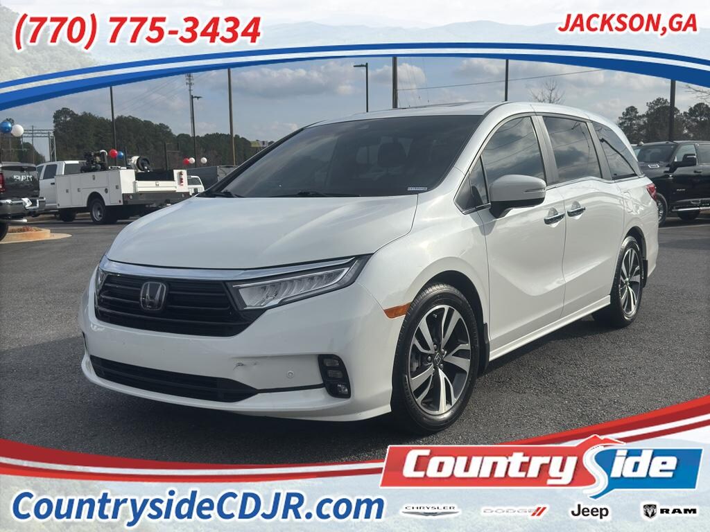 Used 2022 Honda Odyssey Touring Passenger Van