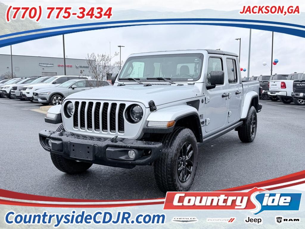 Used 2023 Jeep Gladiator Freedom Crew Cab