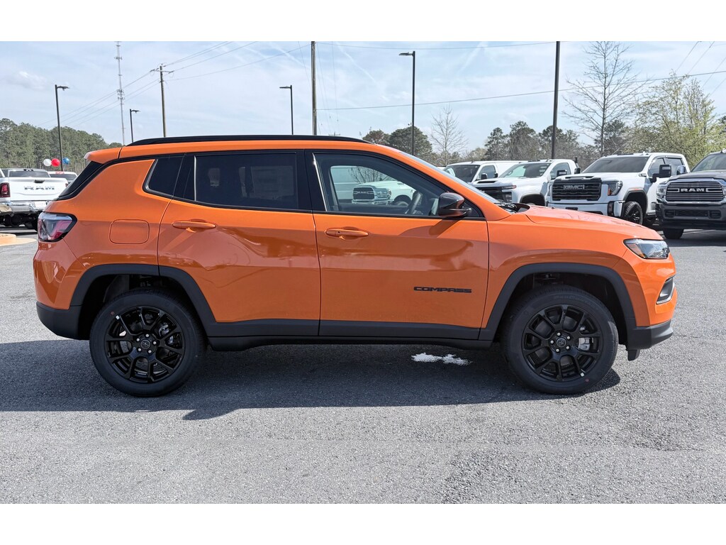 New 2026 Jeep Compass LATITUDE ALTITUDE 4X4 Sport Utility