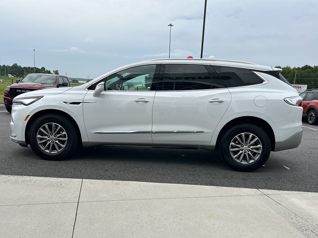2024 Buick Enclave Premium photo 4