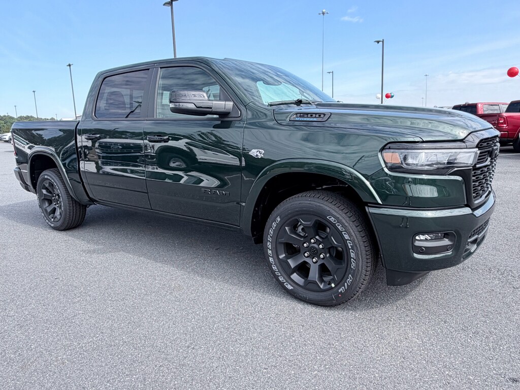 New 2026 Ram 1500 BIG HORN CREW CAB 4X4 5'7 BOX Pickup