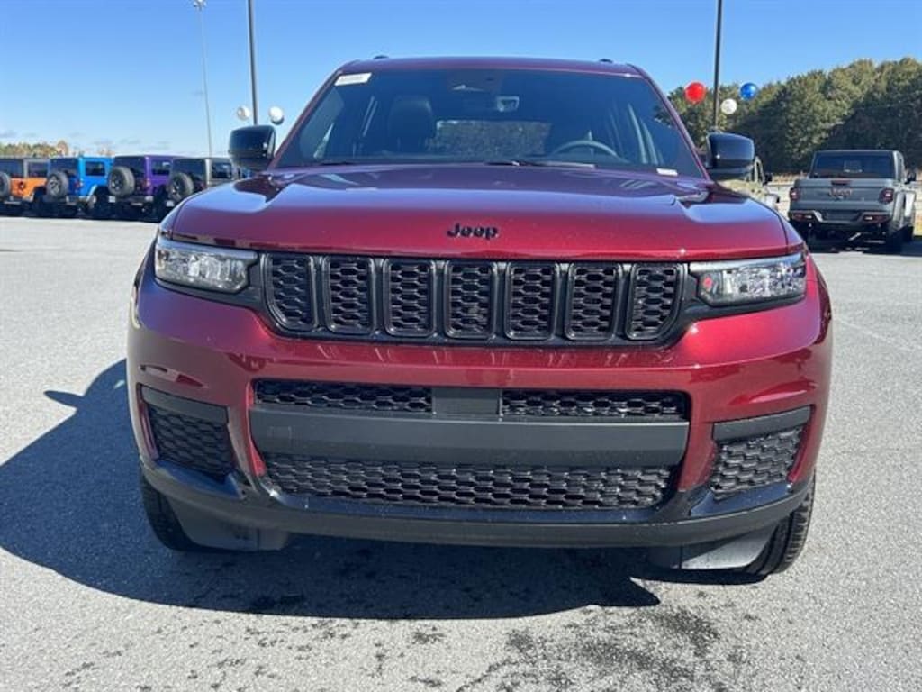 New 2025 Jeep Grand Cherokee L ALTITUDE X 4X2 Sport Utility