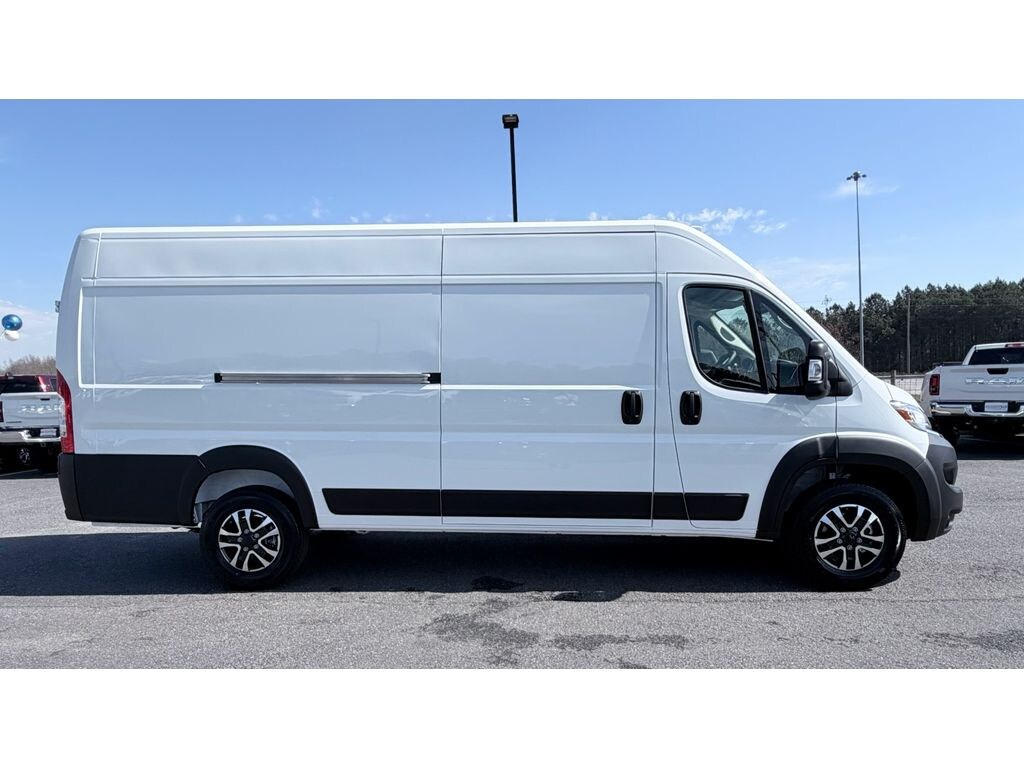 New 2026 Ram ProMaster PROMASTER 3500 SLT CARGO VAN HIGH ROOF 159' WB EXT Cargo Van