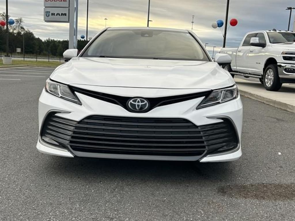 Used 2022 Toyota Camry LE