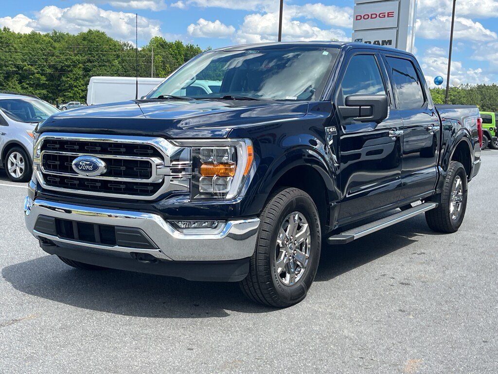 2022 Ford F-150 XLT photo 3