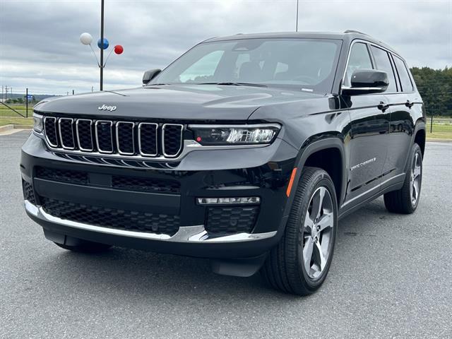 2025 Jeep Grand Cherokee L Limited's photo