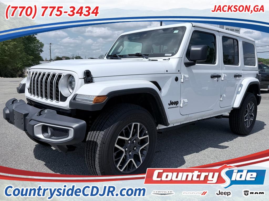 2025 Jeep Wrangler Sahara's photo