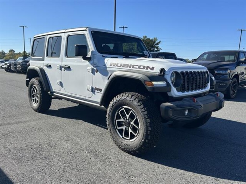 New 2025 Jeep Wrangler 4-DOOR RUBICON Sport Utility
