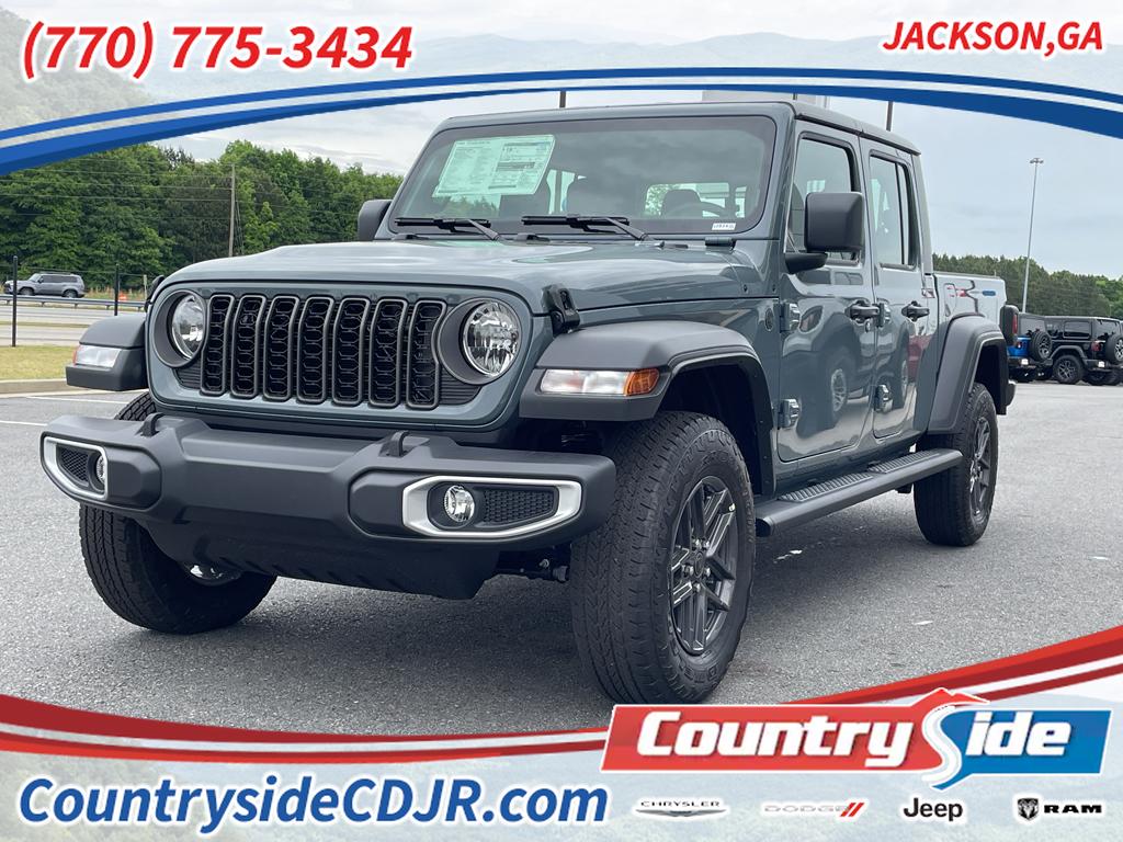 2026 Jeep Gladiator Sport Auto's photo
