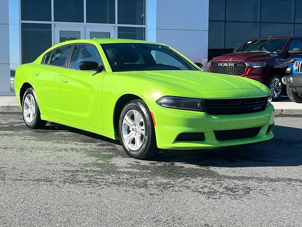 2023 Dodge Charger SXT photo 3