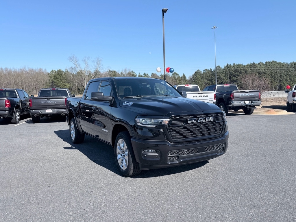 New 2026 Ram 1500 BIG HORN CREW CAB 4X4 5'7 BOX Pickup