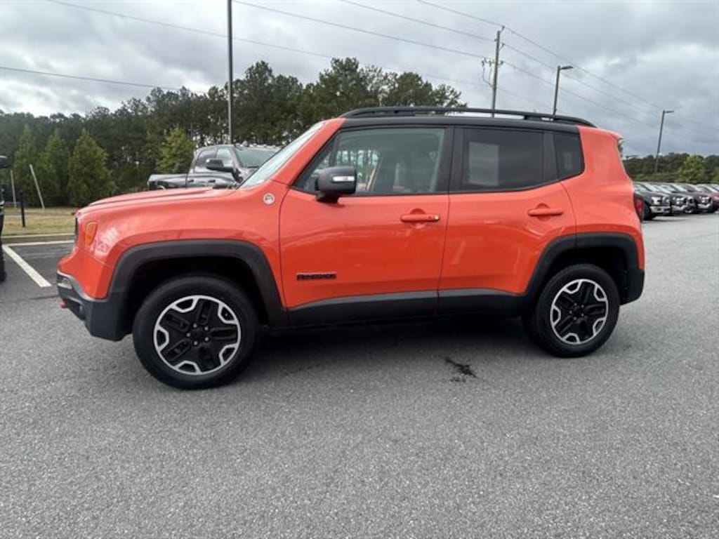 Used 2016 Jeep Renegade Trailhawk