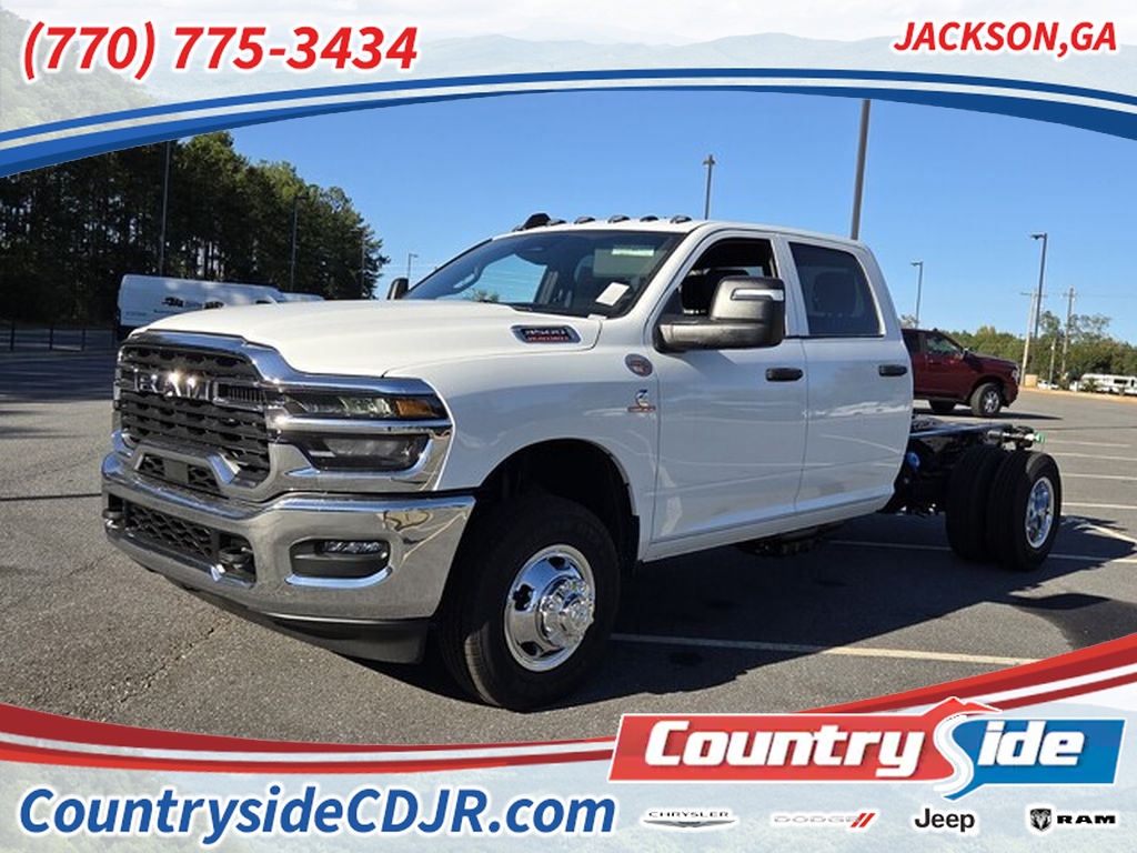 2027 Ram 3500 CREW CAB CHASSIS 4X4 Pickup