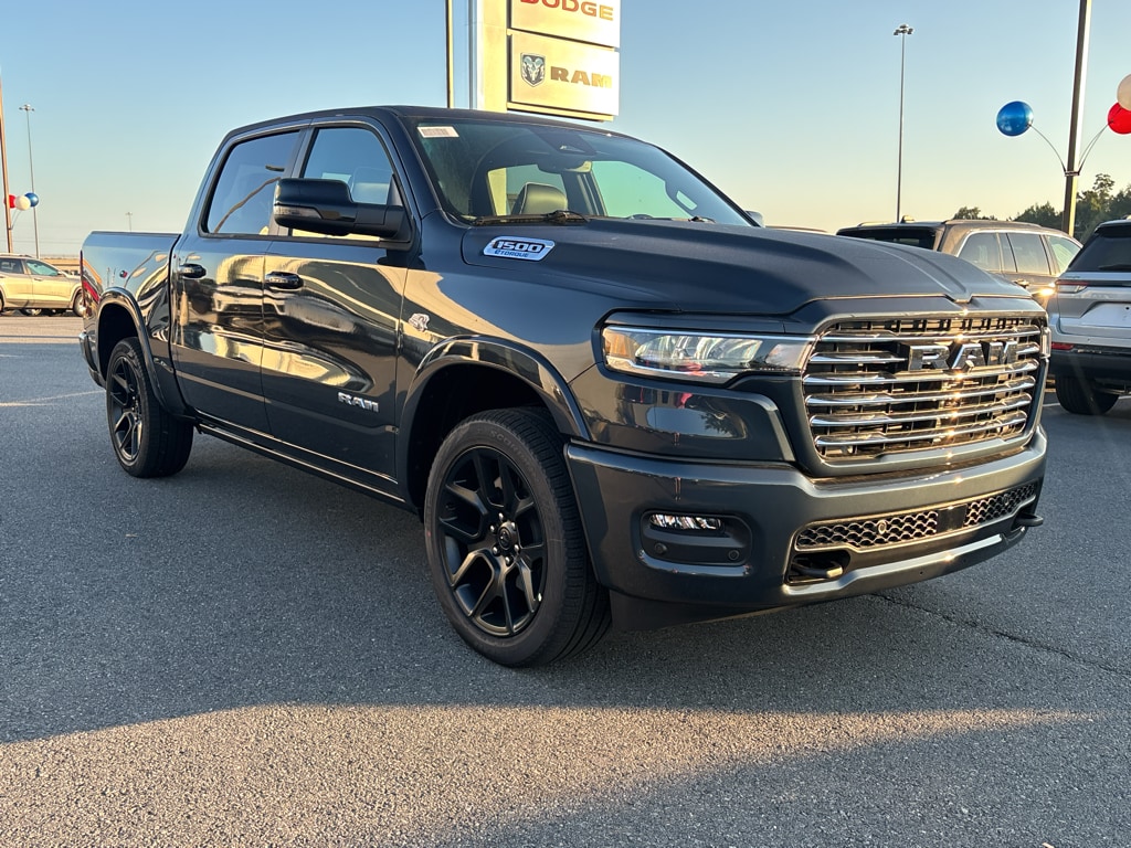 New 2027 Ram 1500 LARAMIE CREW CAB 4X4 5'7 BOX Pickup