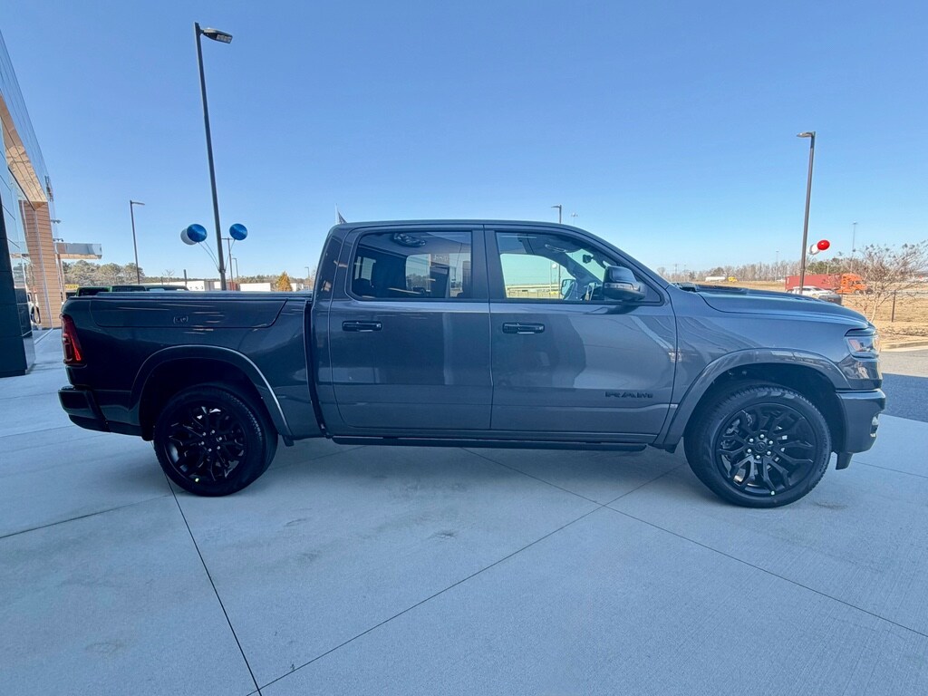 New 2026 Ram 1500 LIMITED CREW CAB 4X4 5'7 BOX Pickup