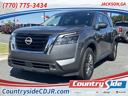 2025 Nissan Pathfinder SV SUV