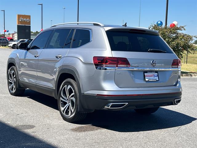 2021 Volkswagen Atlas SEL Premium photo 2