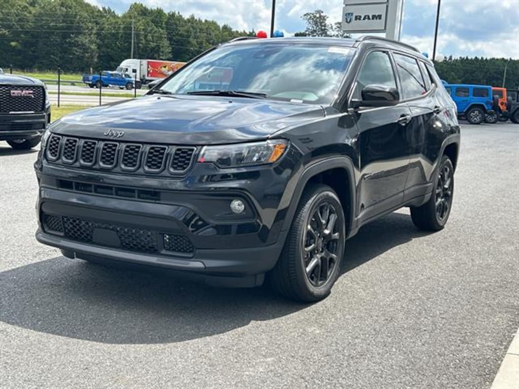 New 2025 Jeep Compass LATITUDE 4X4 Sport Utility