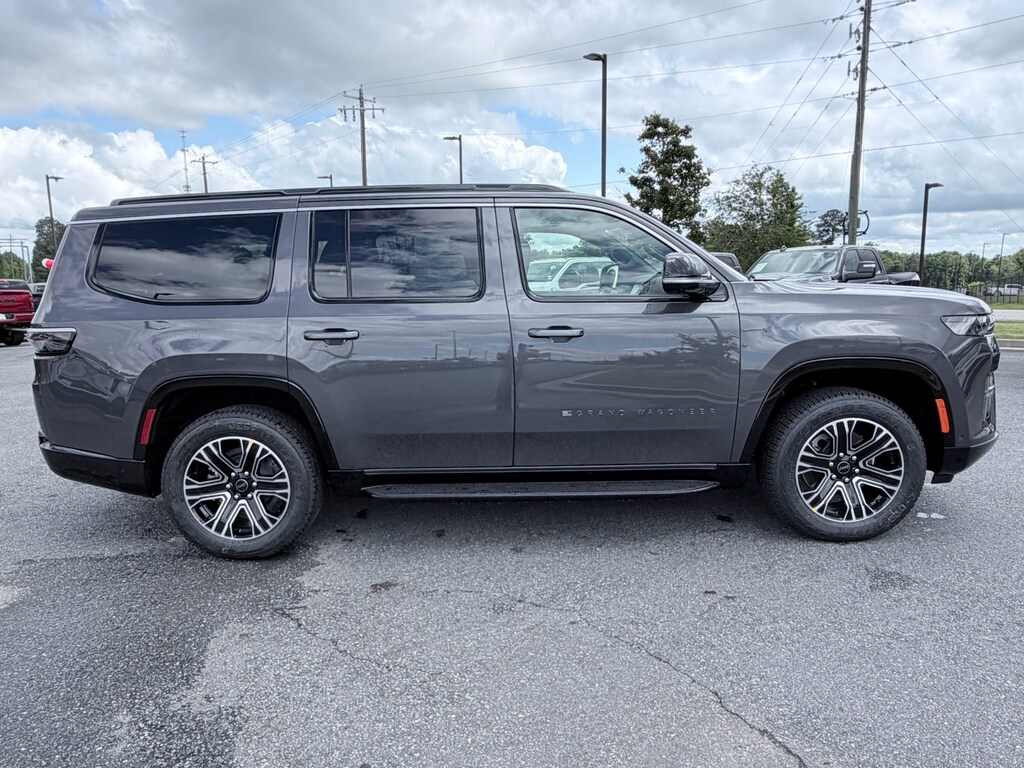 New 2026 Jeep Grand Wagoneer 4X2 Sport Utility