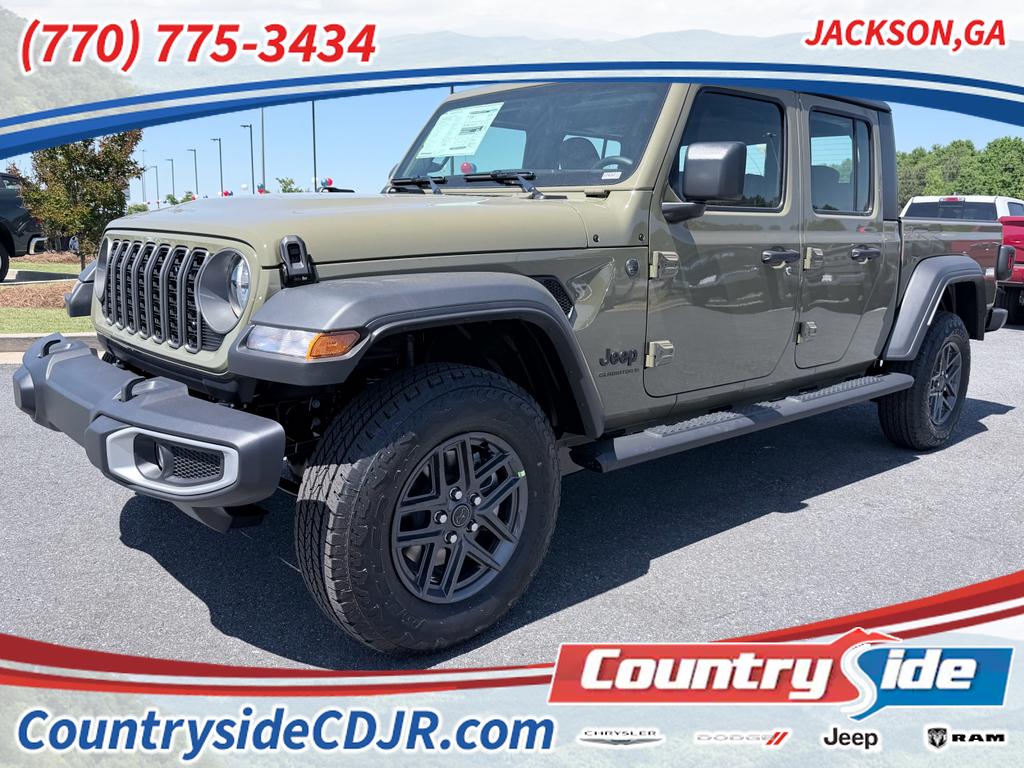 2026 Jeep Gladiator Sport Auto's photo