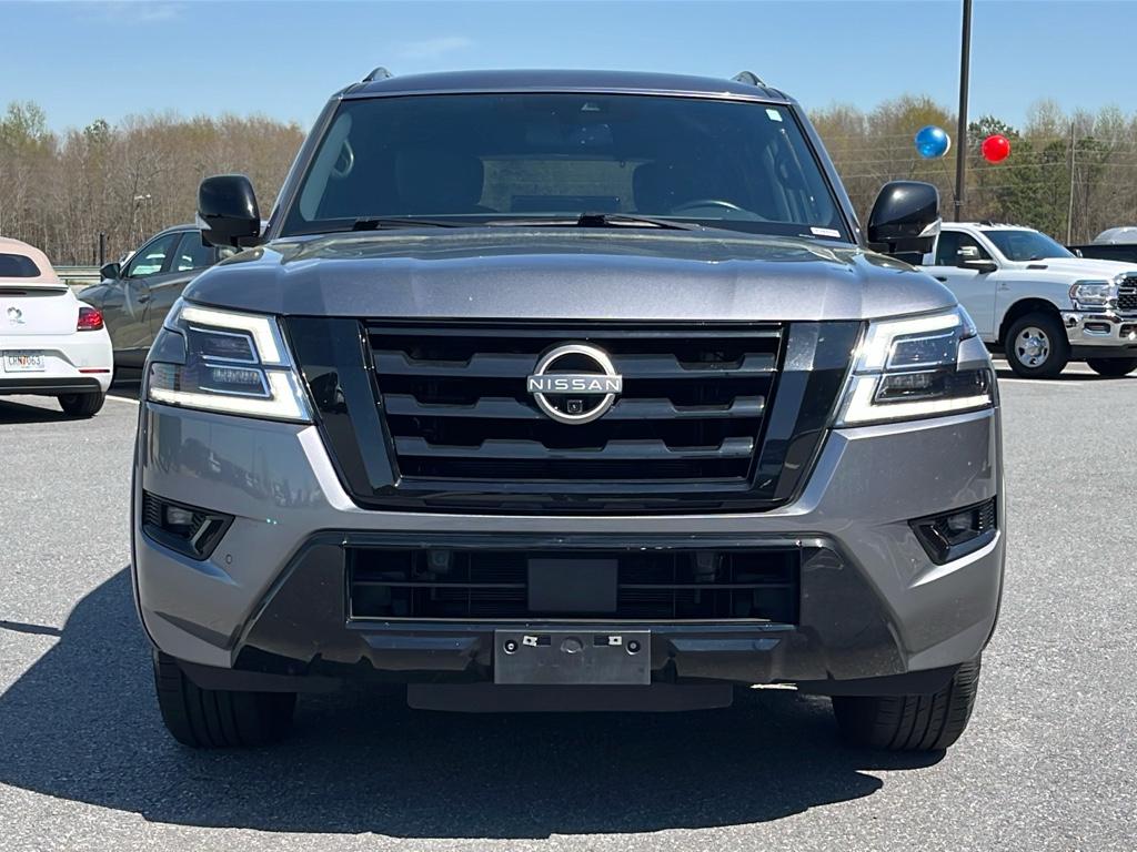 2023 Nissan Armada SL photo 2