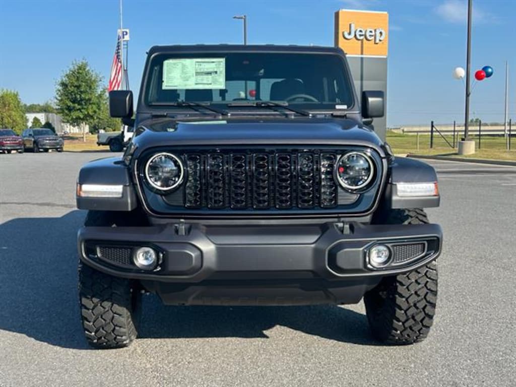 New 2025 Jeep Gladiator WILLYS 4X4 Pickup