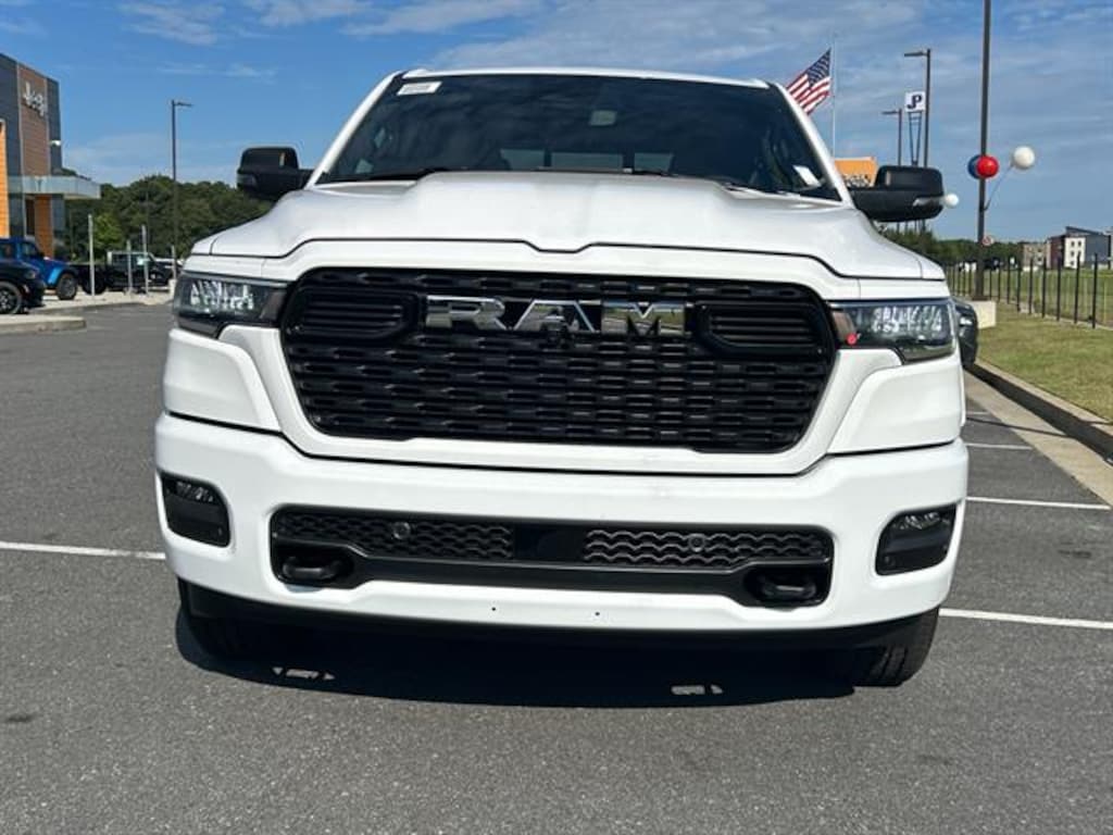 New 2026 Ram 1500 BIG HORN CREW CAB 4X4 5'7 BOX Pickup