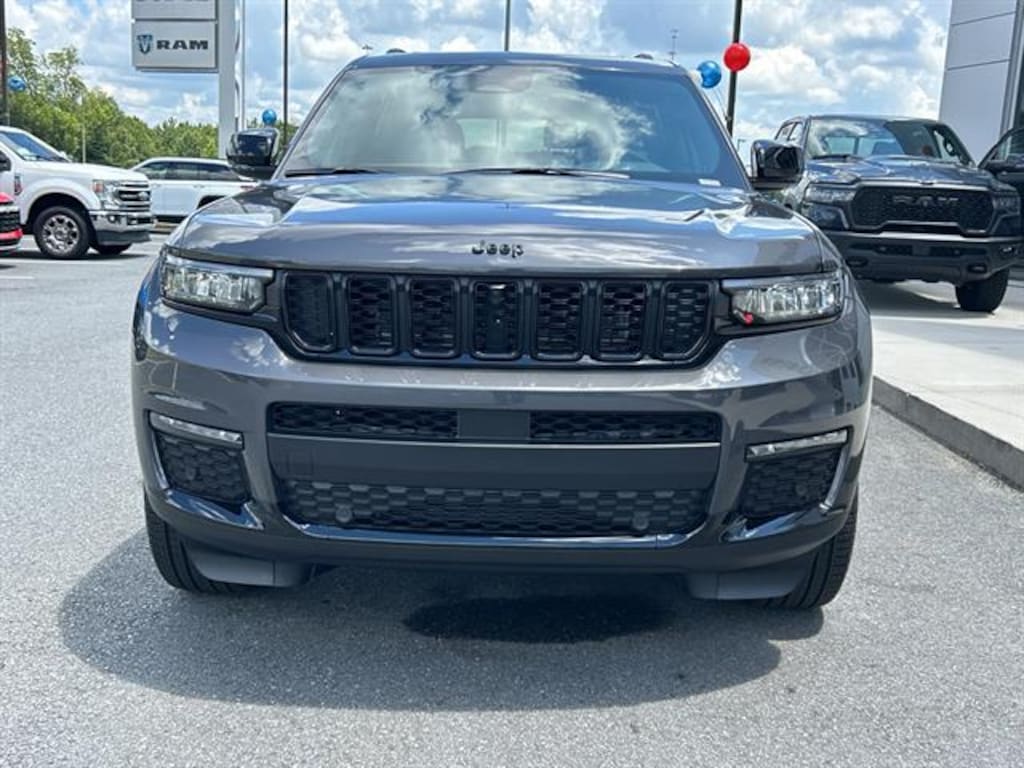 New 2025 Jeep Grand Cherokee L LIMITED 4X2 Sport Utility