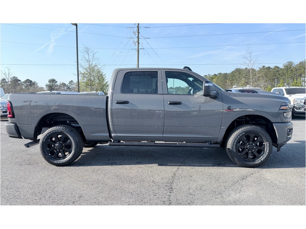 New 2026 Ram 2500 BLACK EXPRESS CREW CAB 4X4 6'4 BOX Pickup