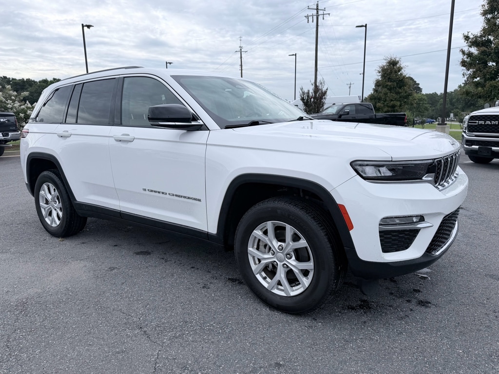 Used 2023 Jeep Grand Cherokee Limited Sport Utility