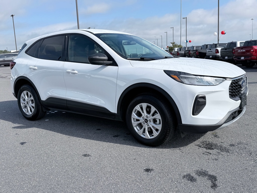 Used 2025 Ford Escape Active Sport Utility