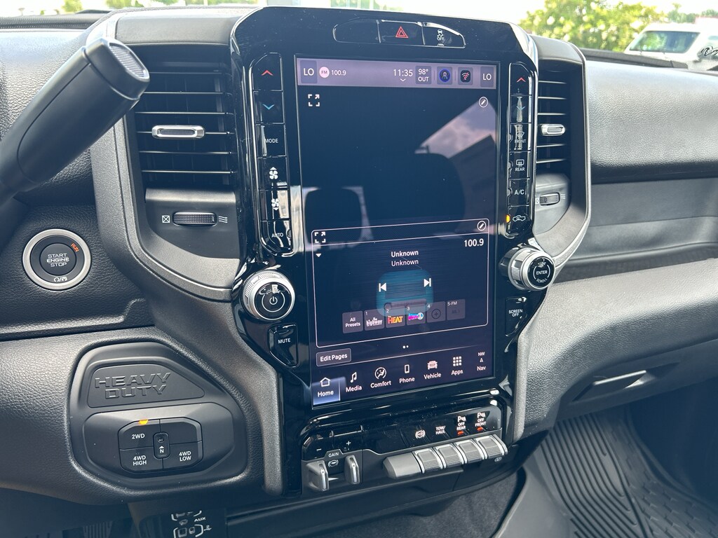 2025 RAM 2500 Tradesman - Photo 15