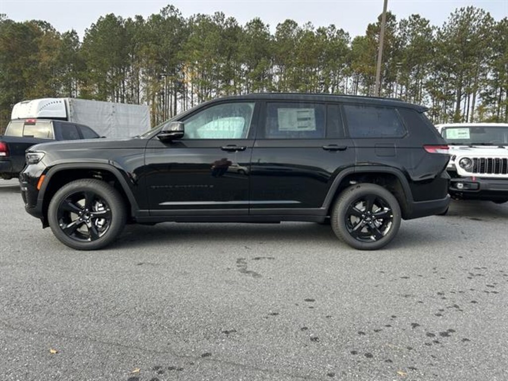 New 2025 Jeep Grand Cherokee L LIMITED 4X2 Sport Utility