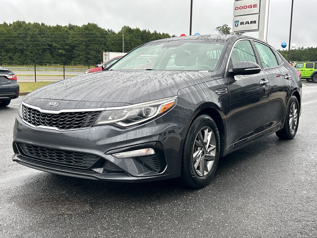 2019 Kia Optima LX photo 4