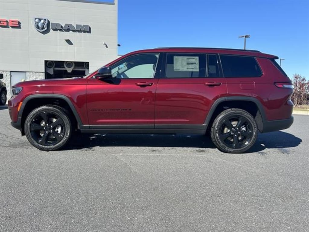 New 2025 Jeep Grand Cherokee L ALTITUDE X 4X2 Sport Utility