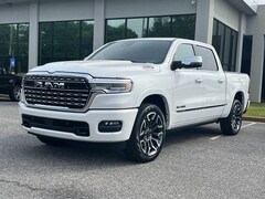 2025 Ram 1500 LIMITED CREW CAB 4X4 5'7 BOX Pickup