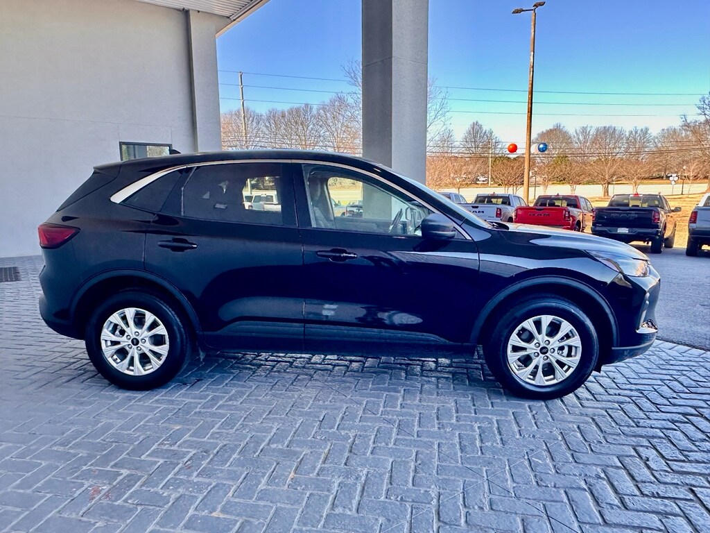 Used 2024 Ford Escape Active Sport Utility