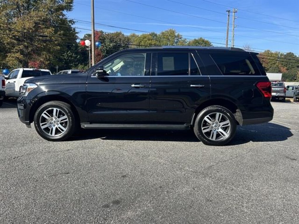 Used 2024 Ford Expedition Limited