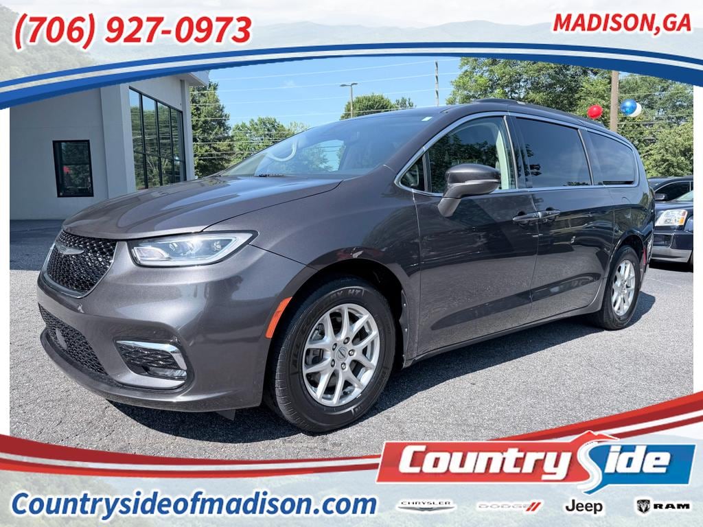 Used 2022 Chrysler Pacifica Touring L Passenger Van