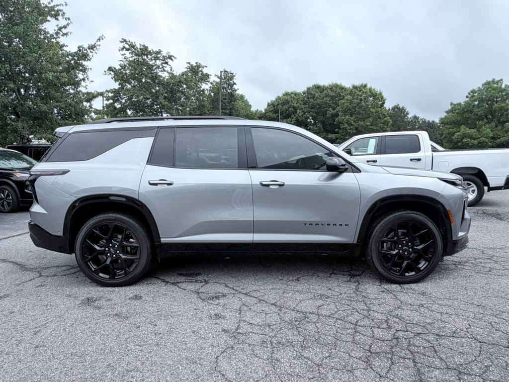 Used 2024 Chevrolet Traverse FWD RS Sport Utility