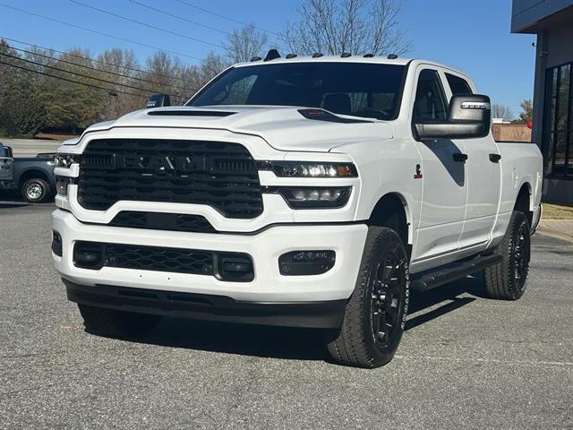 2026 RAM Ram 2500 Pickup Tradesman/Black Express's photo