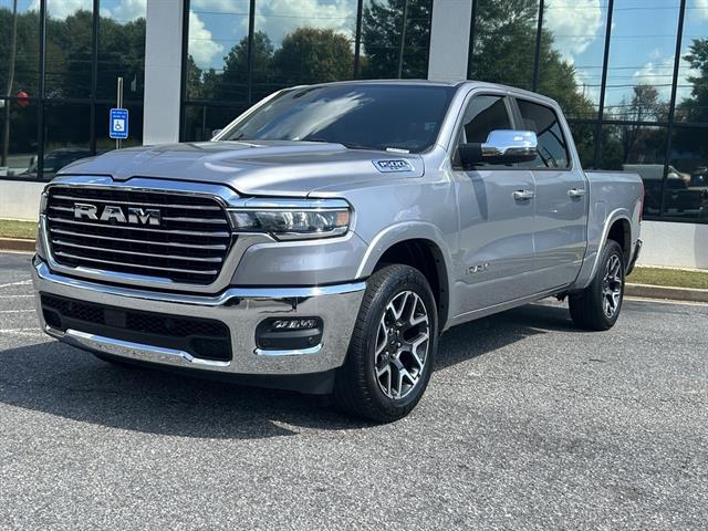 2025 RAM Ram 1500 Pickup Laramie's photo