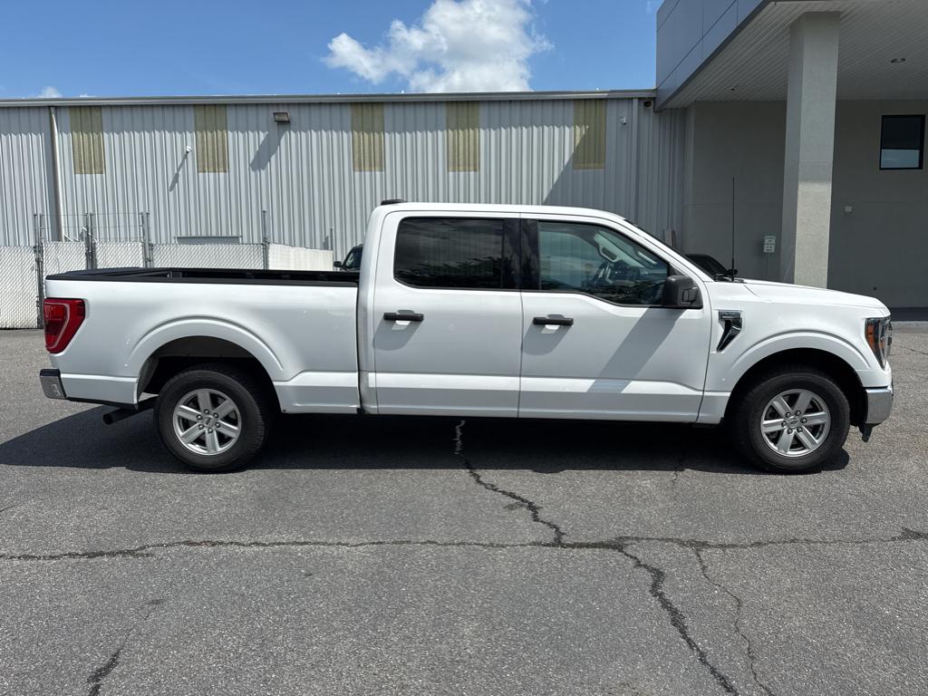 2023 Ford F-150 XLT photo 4