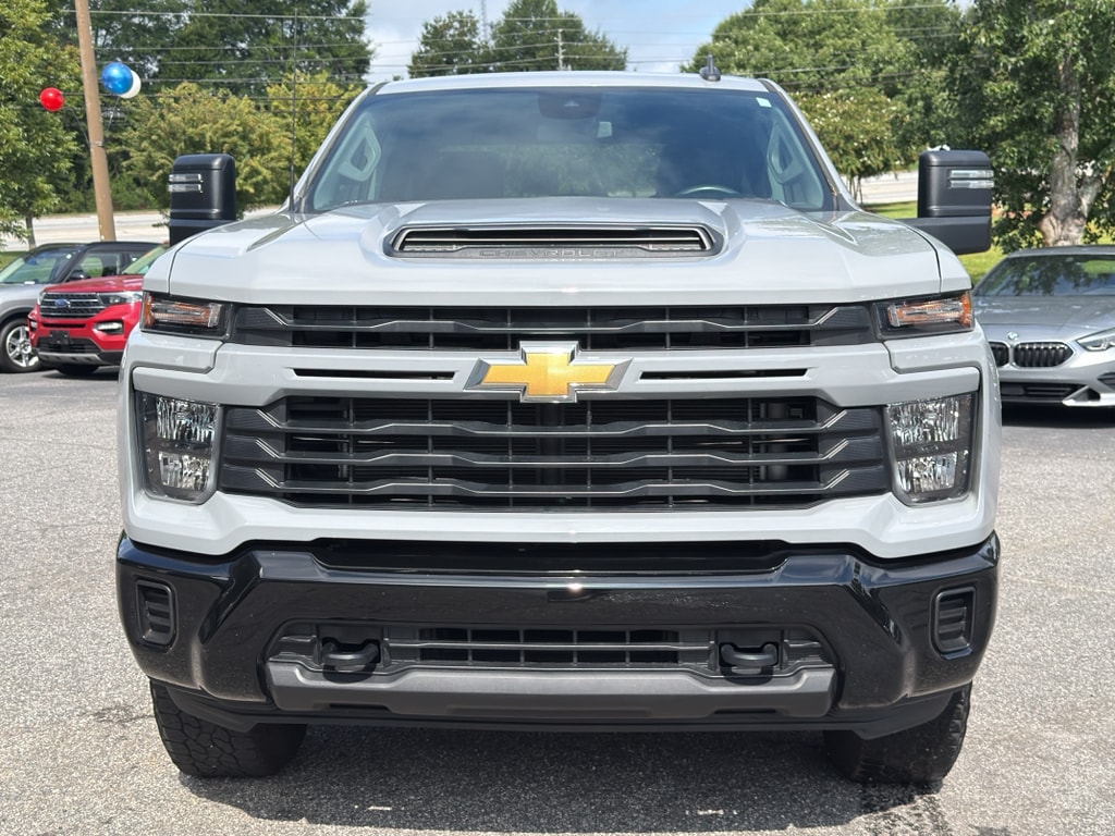 Used 2025 Chevrolet Silverado Custom Crew Cab