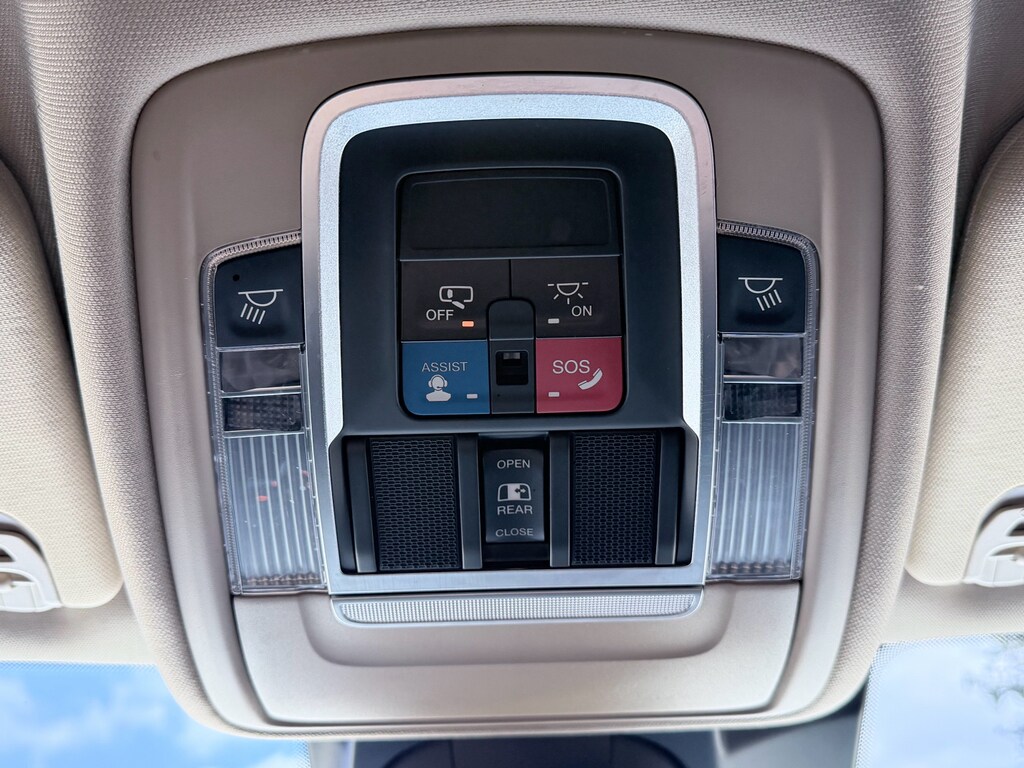2021 RAM Ram 1500 Pickup Laramie - Photo 19