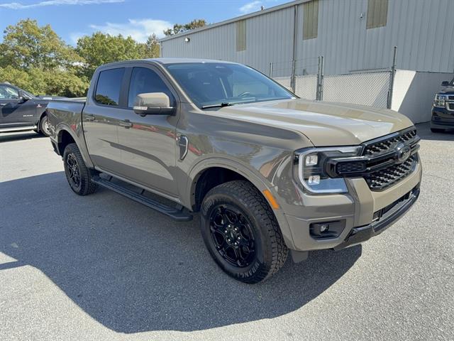 2025 Ford Ranger Lariat photo 3
