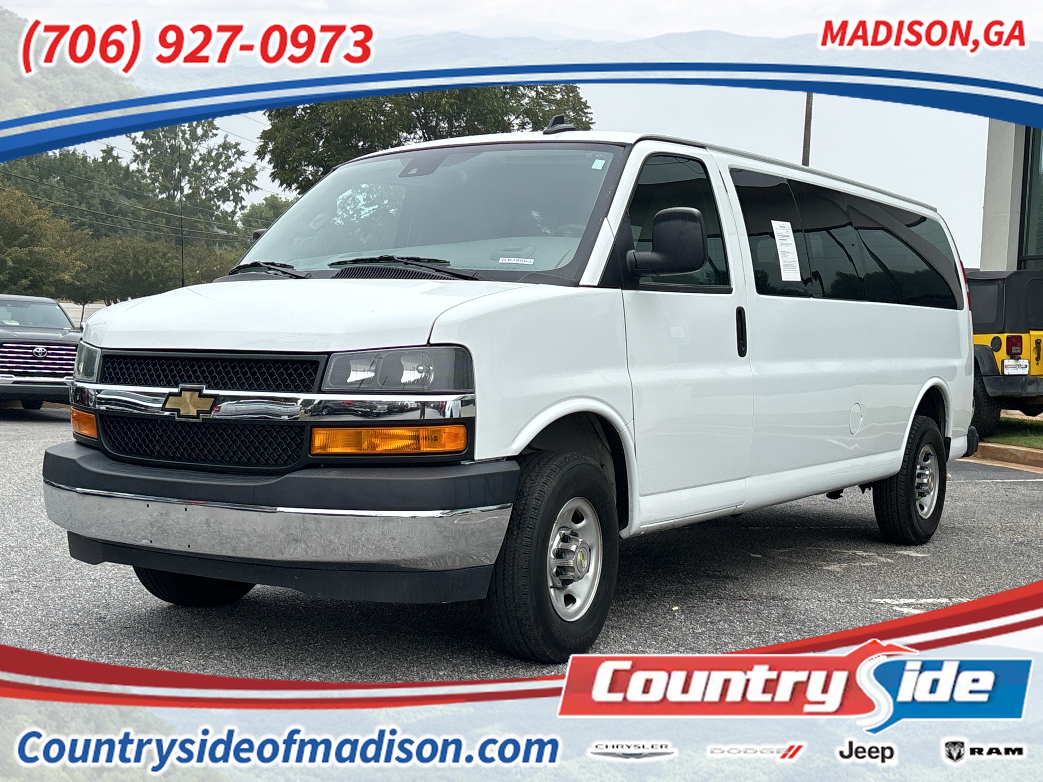 2024 Chevrolet Express LT Extended Passenger Van