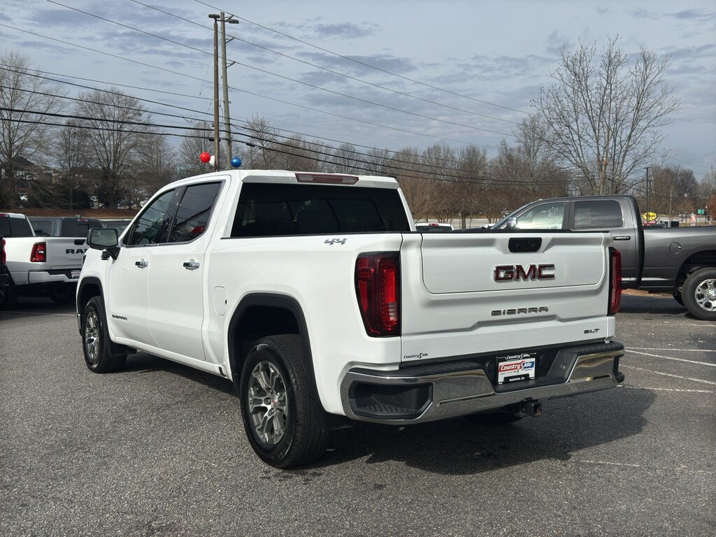 Used 2025 GMC Sierra SLT Crew Cab