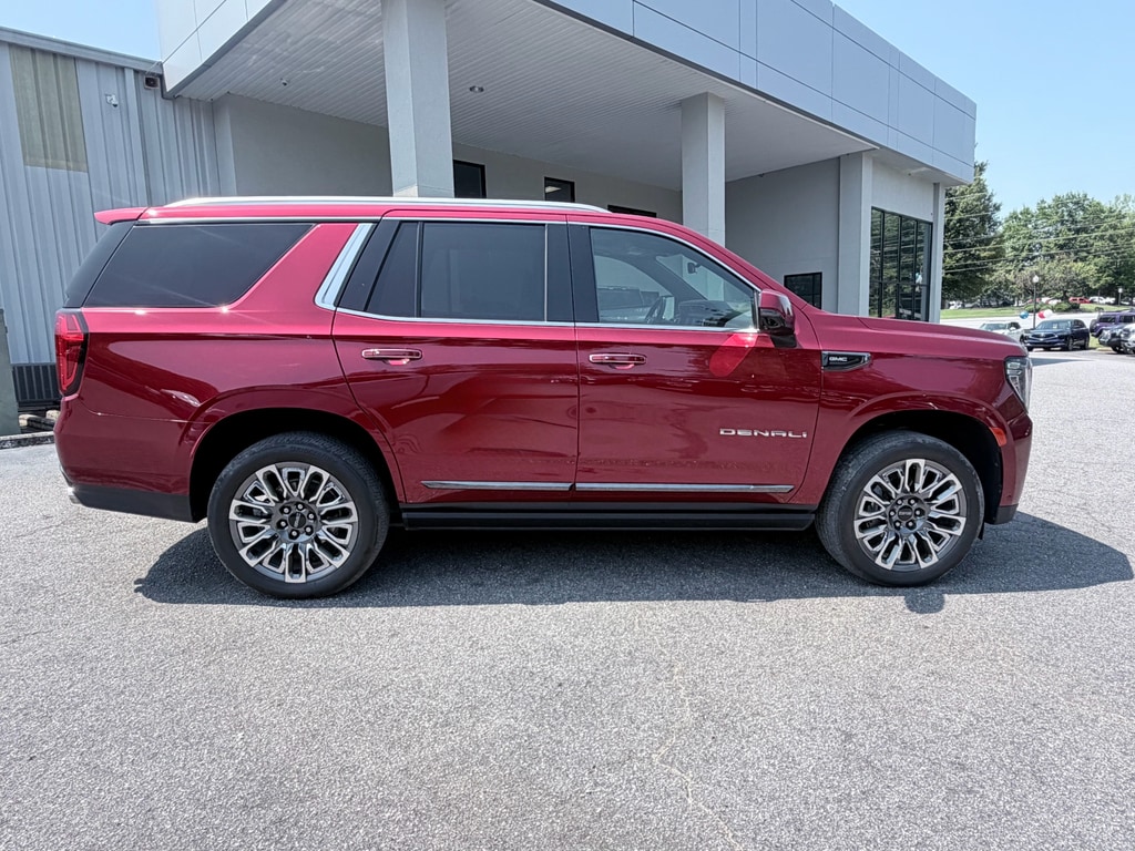 Used 2023 GMC Yukon Denali Ultimate Sport Utility